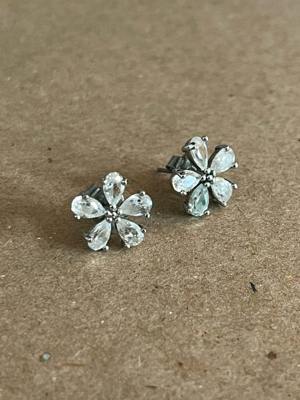 Anthropologie flower stud earrings